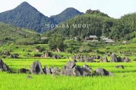 Son Bá Mười - 'Nàng thơ còn say giấc' giữa mây ngàn hùng vĩ xứ Thanh