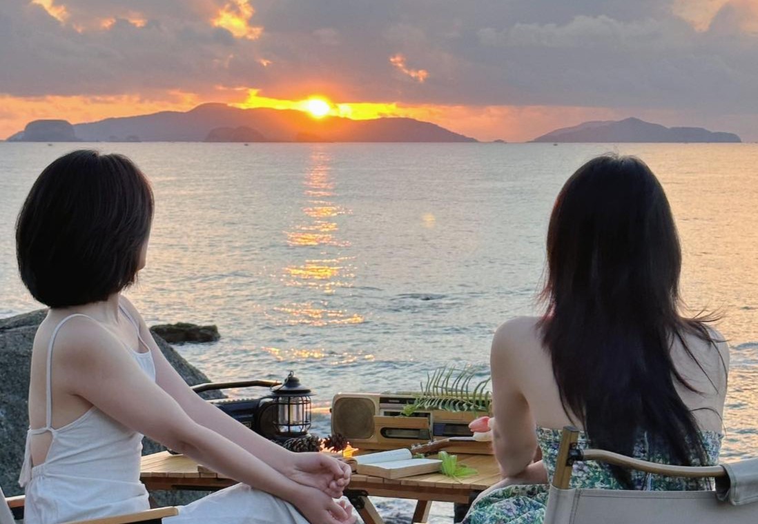 Bãi biển Thanh Hóa có cảnh bình minh đẹp như Lý Sơn, Phú Quốc